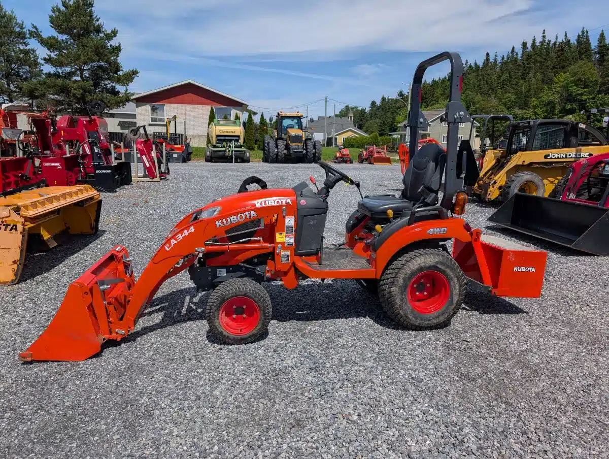 Gallery image 2 for Used 2019 Kubota BX2380 Tractor