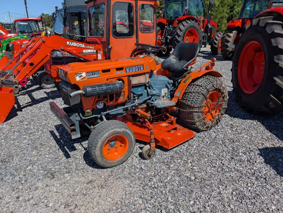 Gallery image 1 for Used 1984 Kubota B6100 Tractor