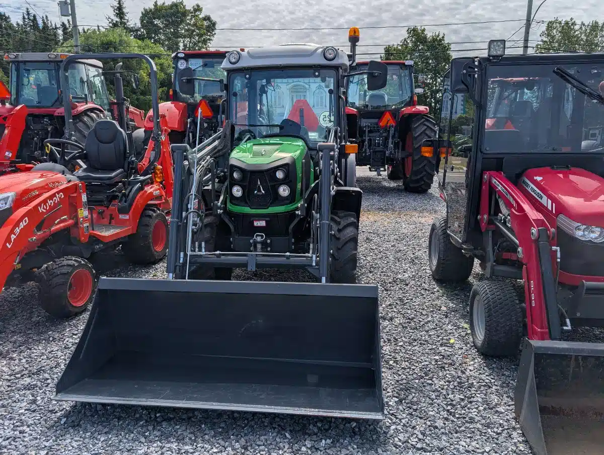 Gallery image 1 for Used 2022 Deutz Fahr 3060 Tractor