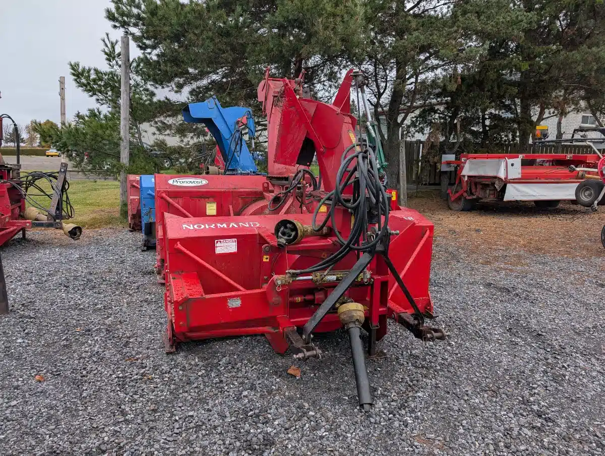 Gallery image 2 for Used 2015 Normand N86TR Snow Blower