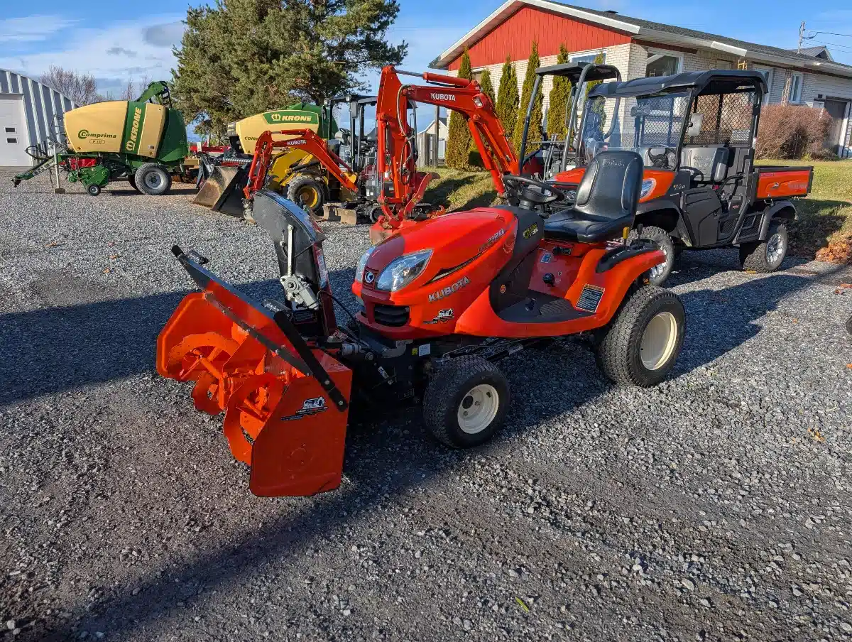 Used 2019 Kubota GR2120 Lawn Tractor