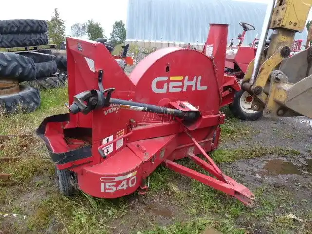 Gallery image 1 for Used Gehl 1540 Forage Blower