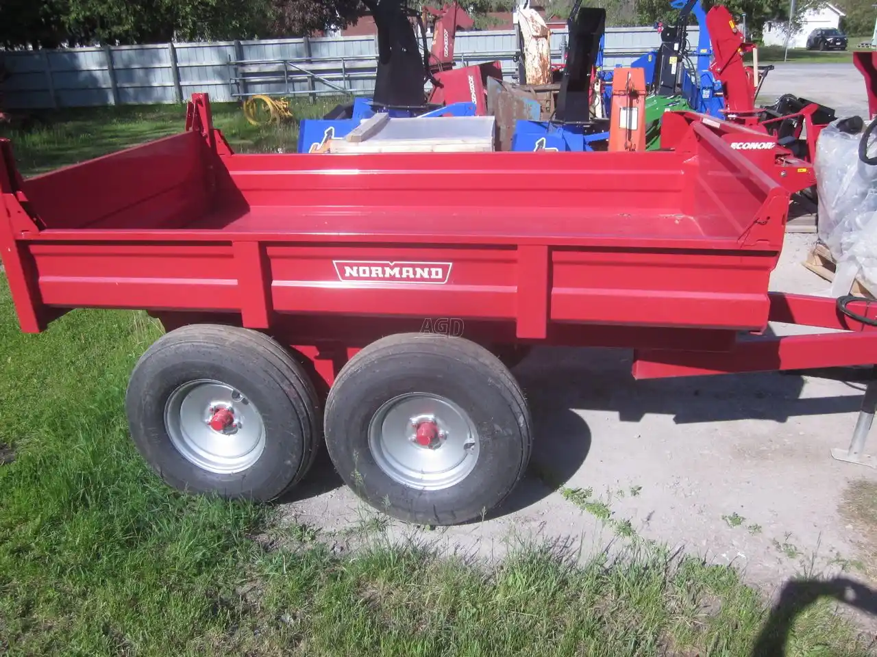 Gallery image 2 for New 2023 Normand 458M Trailer - Dump