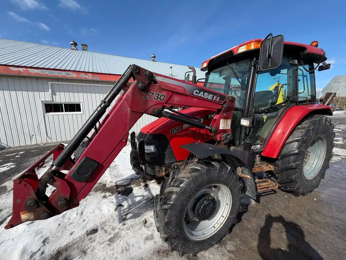 Gallery image 2 for 2011 Case IH FARMALL 85U Tractor