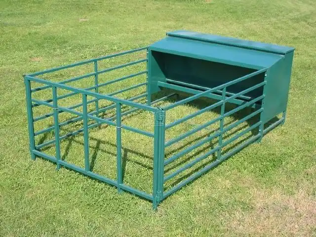 Gallery image 1 for New Weber Weber’s Creep Feeder Feeder