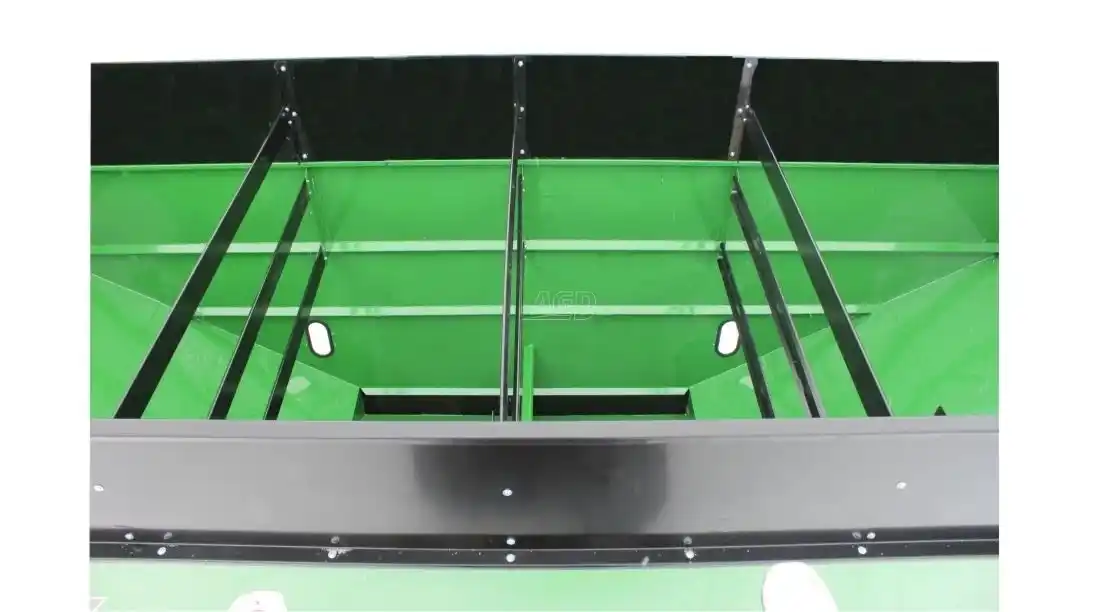 Gallery image 1 for New AgriMaster 750 Gravity Box