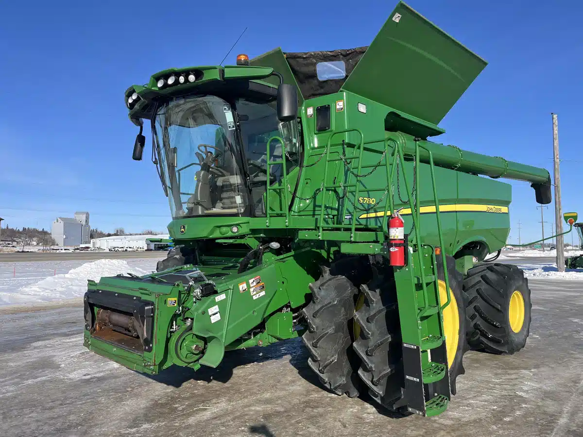 Gallery image 1 for Used 2020 John Deere S780 Combine