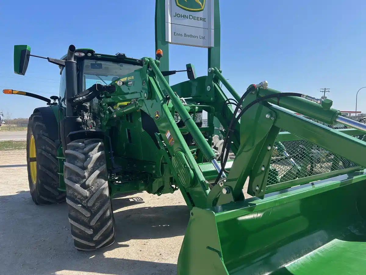 Gallery image 2 for Used 2023 John Deere 6R 165 Tractor