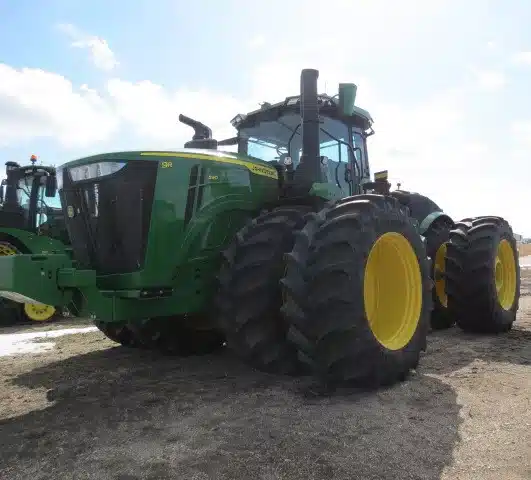 Gallery image 1 for Used 2023 John Deere 9R 590 Tractor