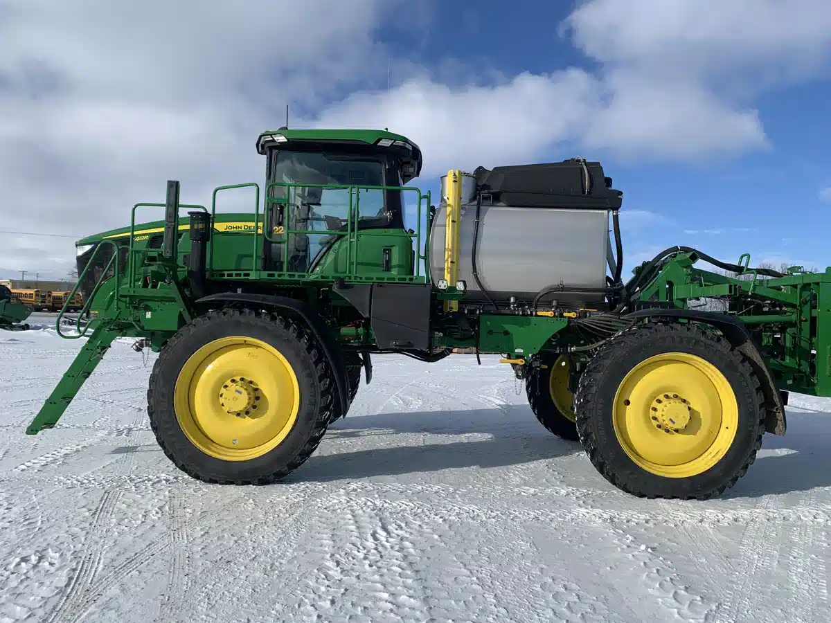 Gallery image 2 for Used 2024 John Deere 412R Sprayer - Self Propelled