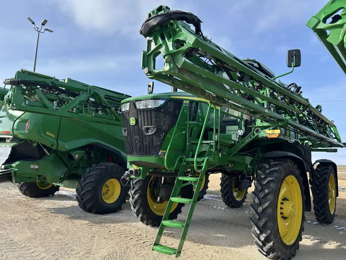 Gallery image 1 for Used 2024 John Deere 412R Sprayer - Self Propelled