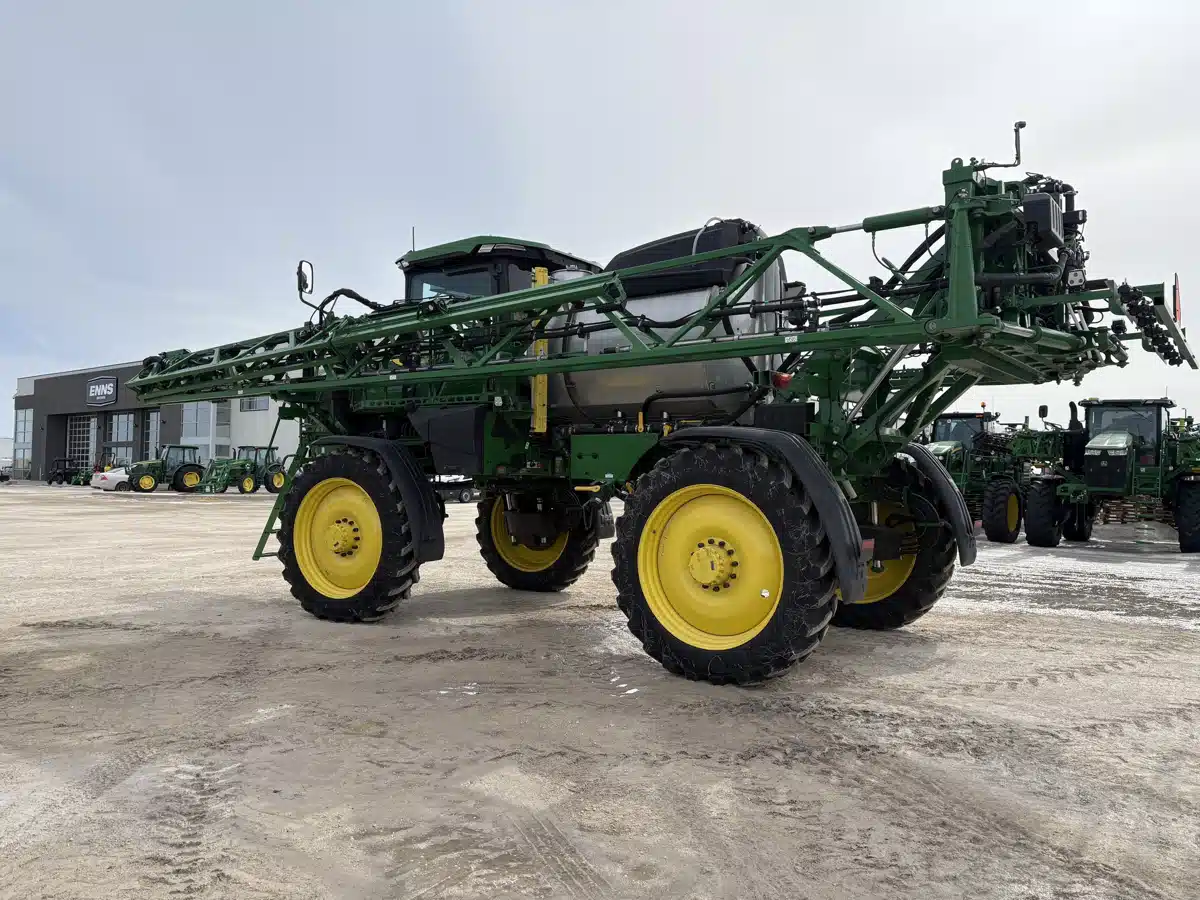 Gallery image 2 for Used 2024 John Deere 412R Sprayer - Self Propelled