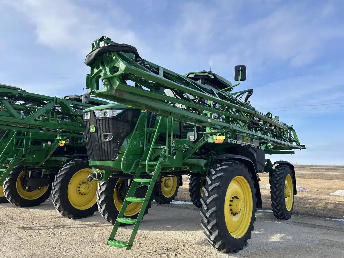 Gallery image 1 for Used 2024 John Deere 412R Sprayer - Self Propelled