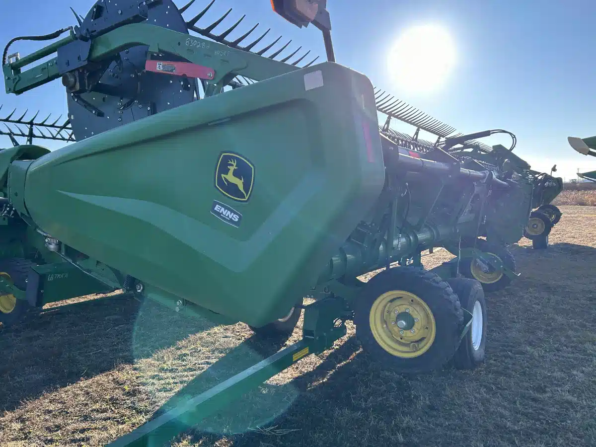 Gallery image 2 for Used 2024 John Deere HD50F Header Combine