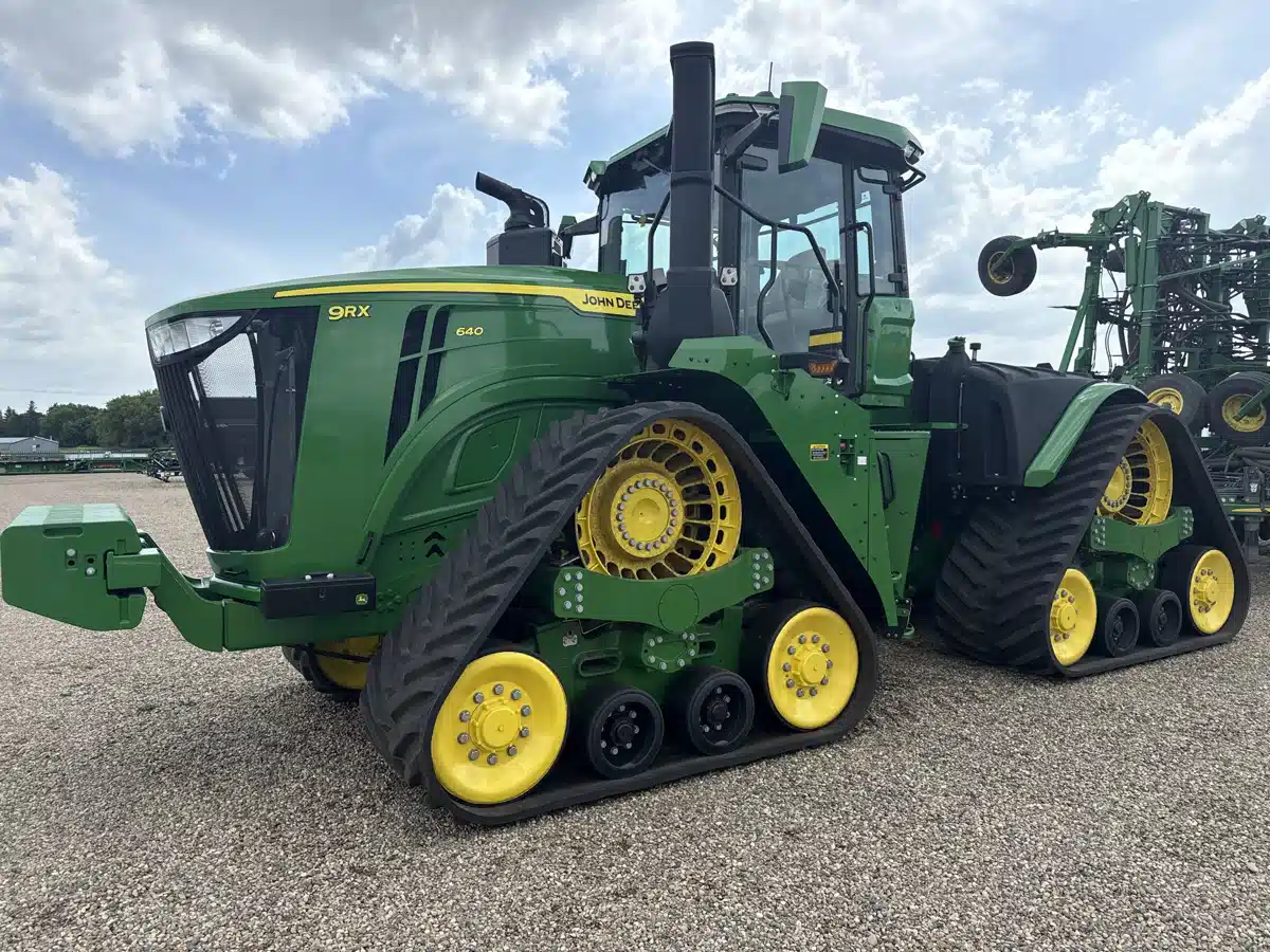 Gallery image 1 for Used 2024 John Deere 9RX 640 Tractor