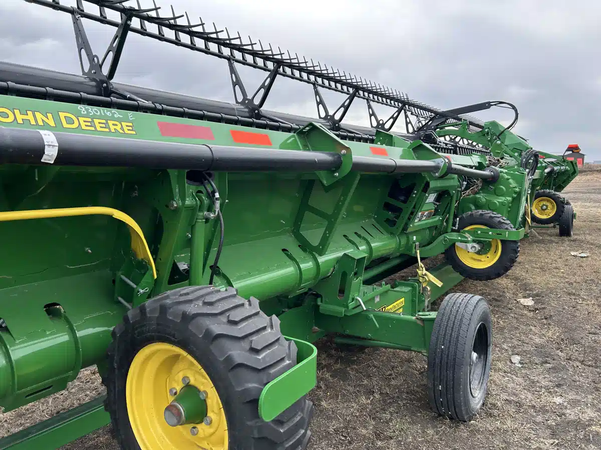 Gallery image 2 for Used 2024 John Deere HD50F Header Combine