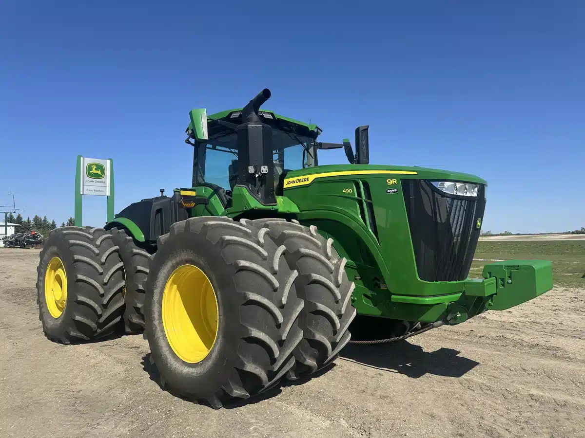 Gallery image 2 for Used 2024 John Deere 9R 490 Tractor
