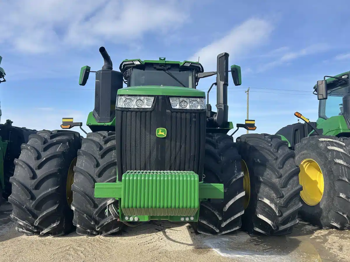 Gallery image 2 for Used 2024 John Deere 9R 540 Tractor