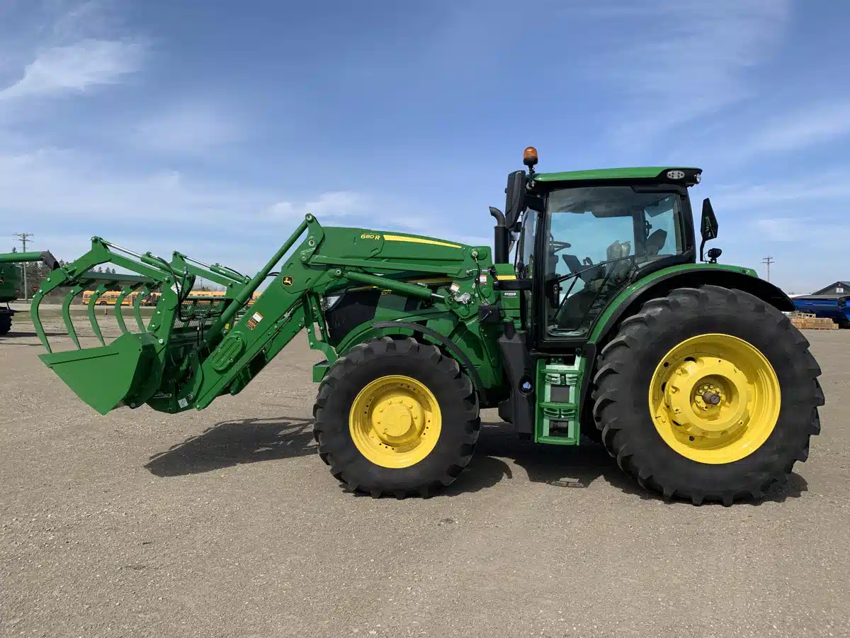 Gallery image 2 for Used 2024 John Deere 6R 185 Tractor