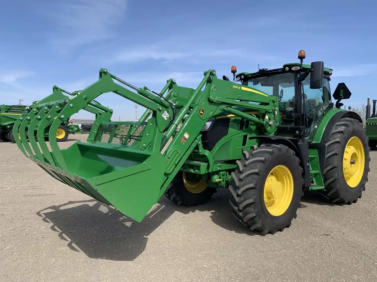 Gallery image 1 for Used 2024 John Deere 6R 185 Tractor