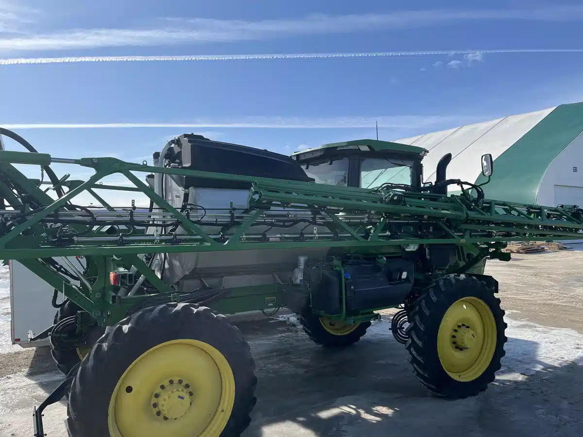 Gallery image 2 for Used 2024 John Deere 412R Sprayer - Self Propelled
