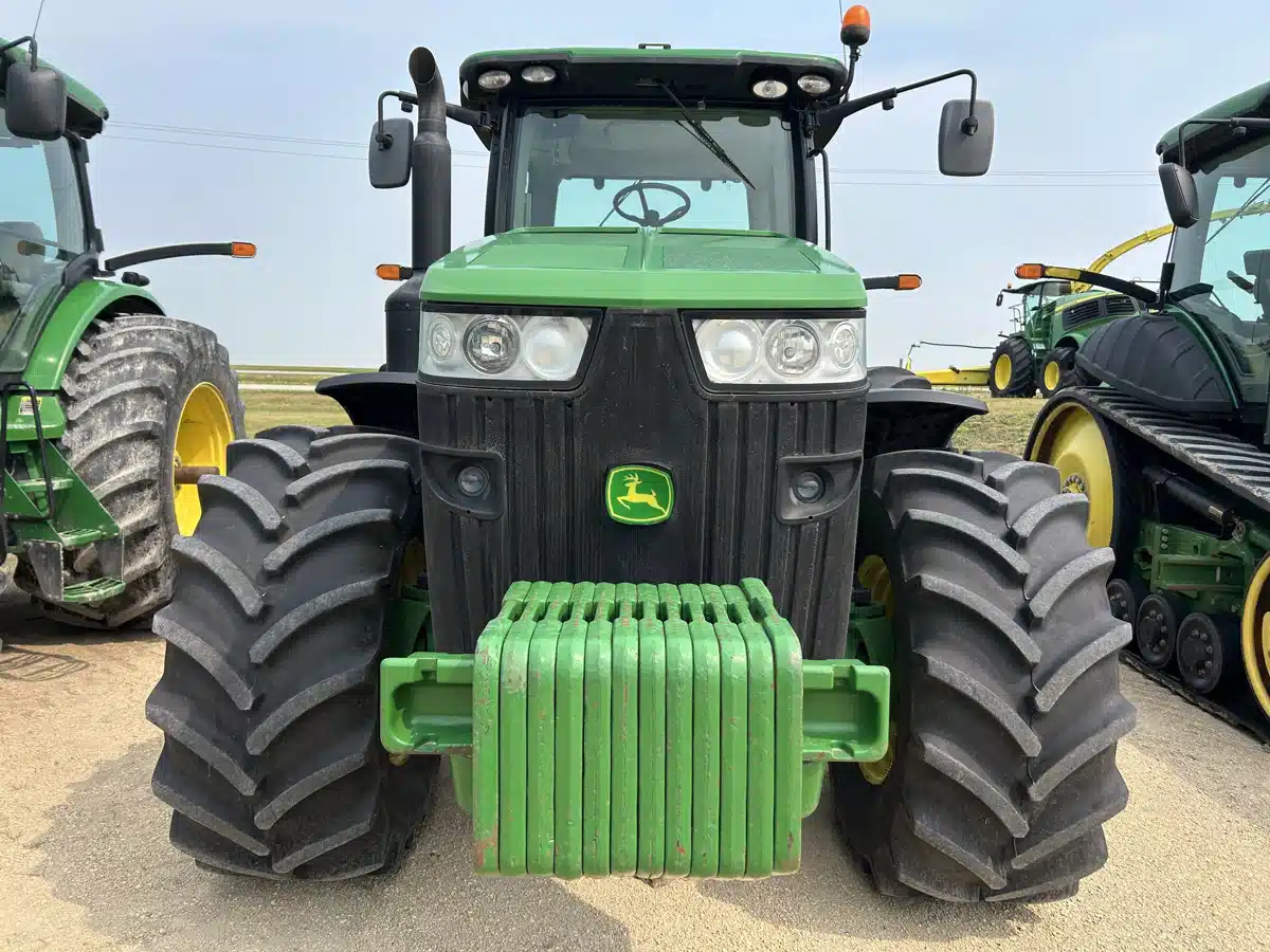 Gallery image 2 for Used 2013 John Deere 8285R Tractor