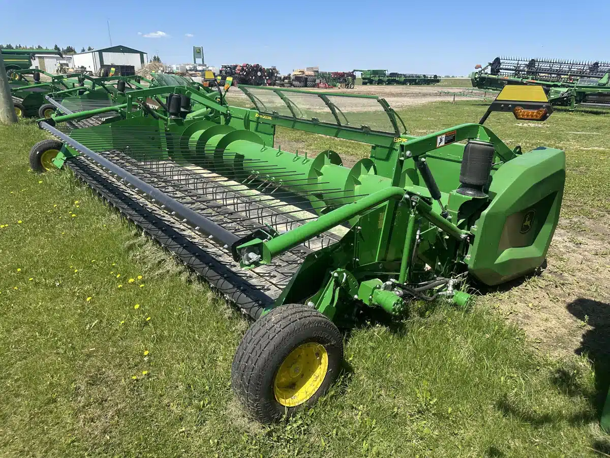 Gallery image 2 for Used 2022 John Deere BP15 Header - Pickup