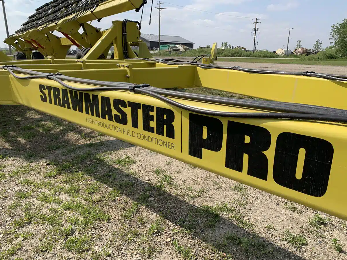 Gallery image 1 for Used 2018 Degelman STRAW MASTER PRO Harrow