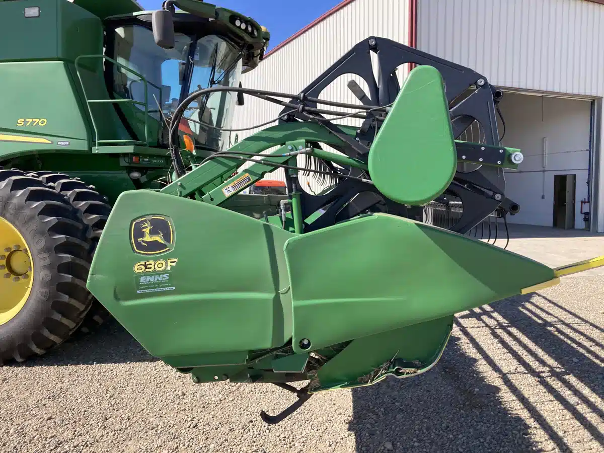 Gallery image 2 for Used 2014 John Deere 630F Header - Flex