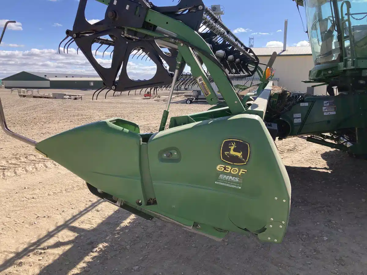 Gallery image 2 for Used 2014 John Deere 630F Header - Flex