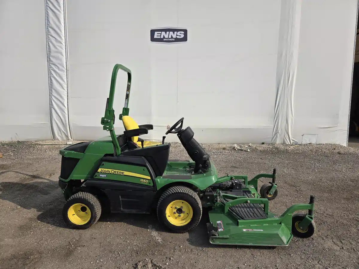 Gallery image 2 for Used 2022 John Deere 1550 Mower - Front Deck