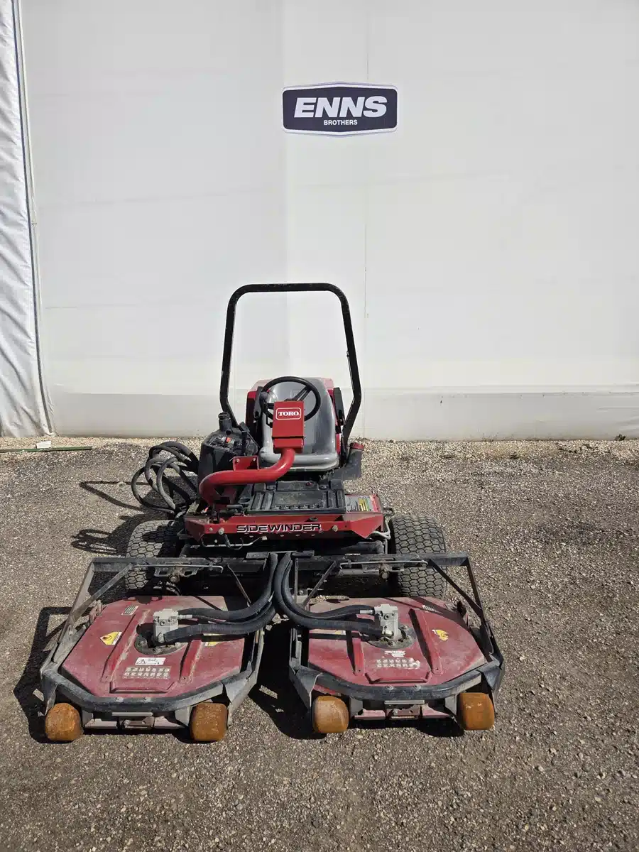 Gallery image 2 for Used 2007 Toro 3500-D Mower - Golf Green