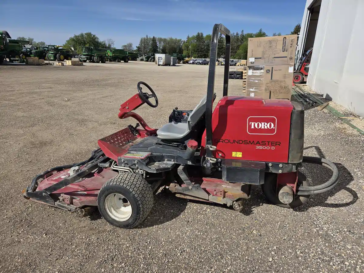 Gallery image 1 for Used 2007 Toro 3500-D Mower - Golf Green