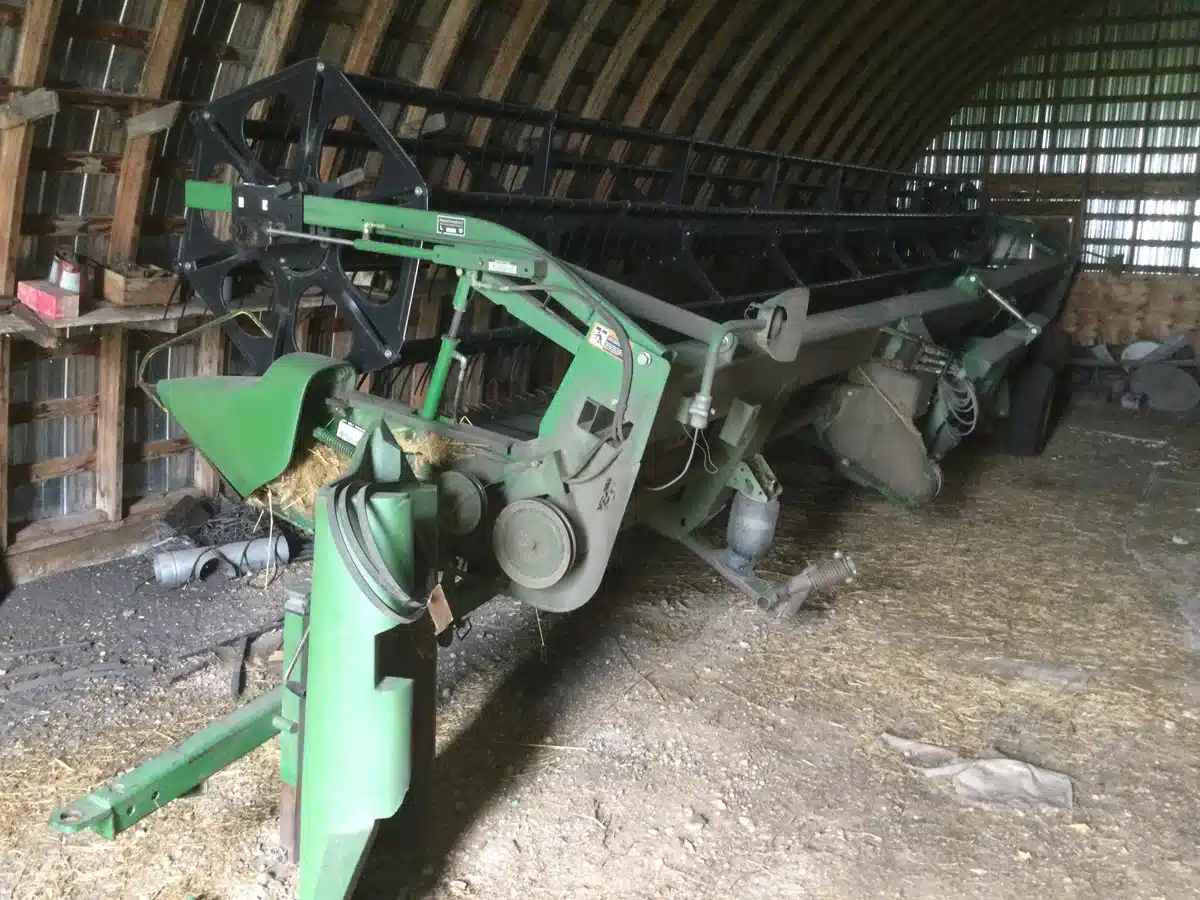 Gallery image 2 for Used 2007 John Deere 936D Header - Draper