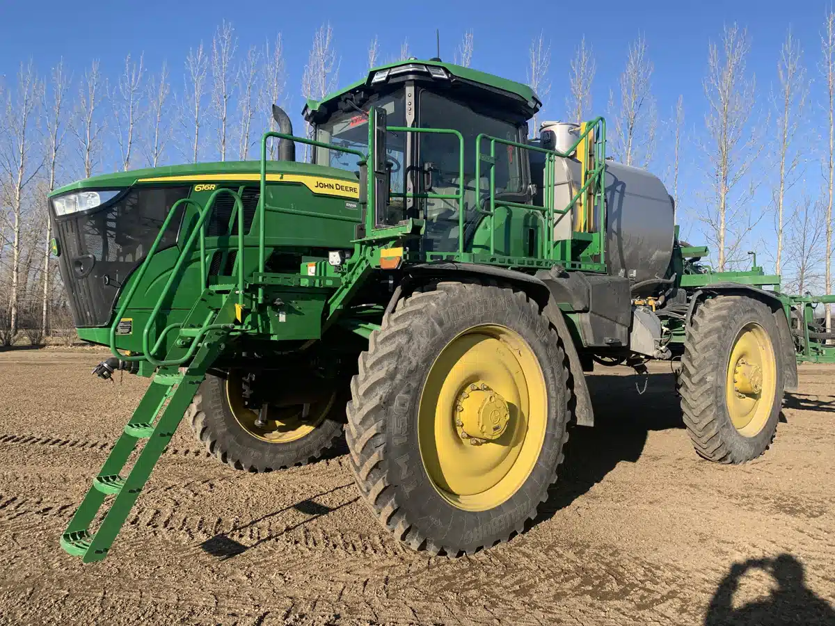 Gallery image 1 for Used 2024 John Deere 616R Sprayer - Self Propelled