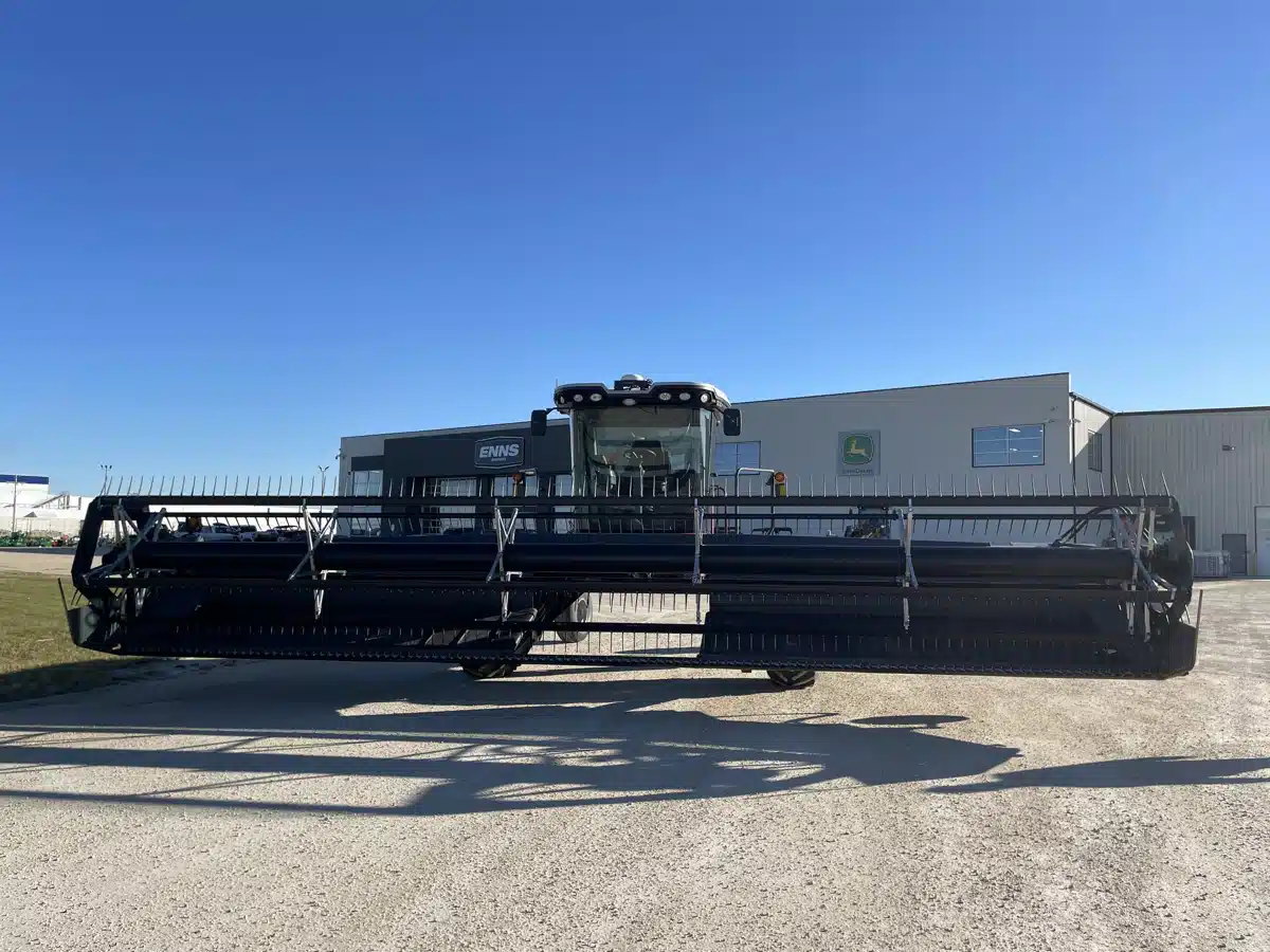 Gallery image 1 for Used 2014 Massey Ferguson WR9740 Windrower