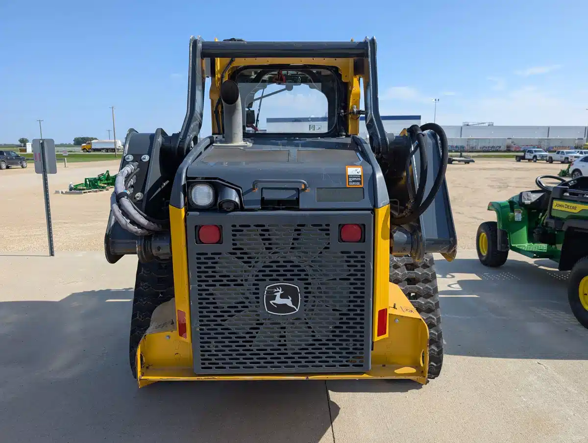 Gallery image 2 for Used 2022 John Deere 325G Track Loader