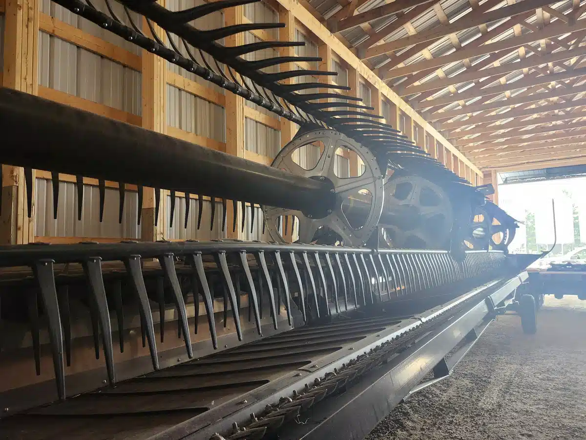 Gallery image 2 for Used 2023 MacDon FD230 Header - Draper