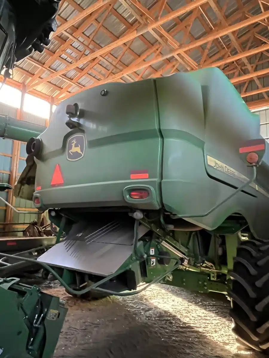 Gallery image 2 for 2019 John Deere S780 Combine