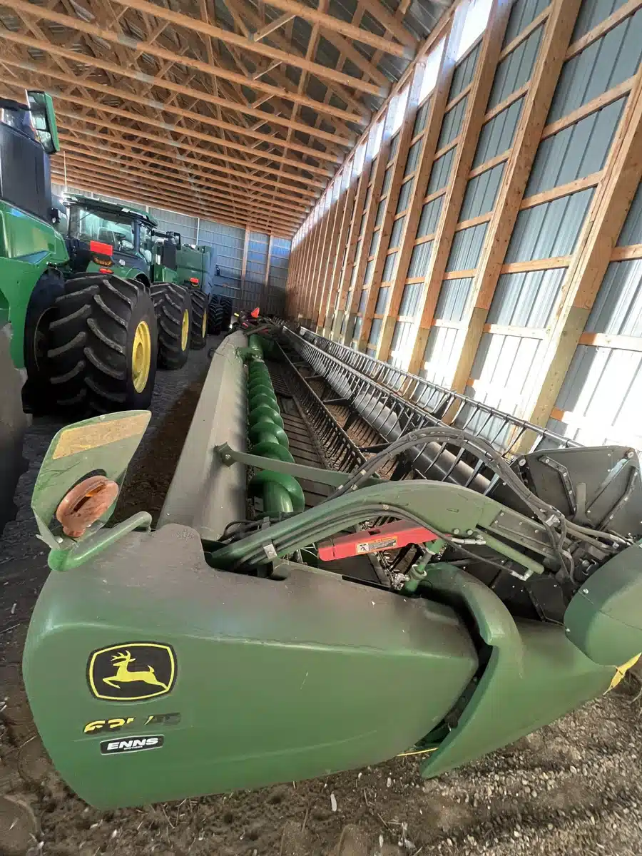 Used 2018 John Deere 635FD Header - Draper