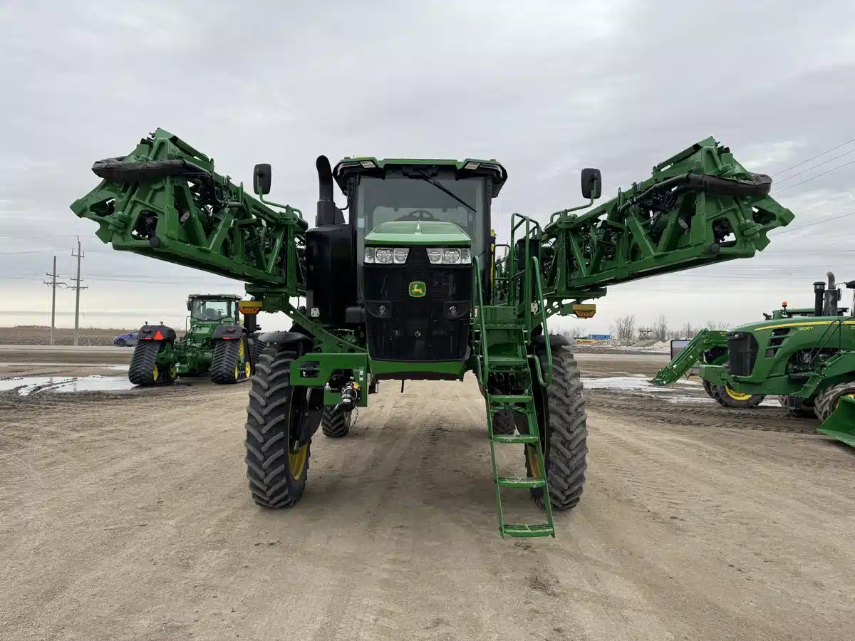 Gallery image 2 for Used 2025 John Deere 412R Sprayer - Self Propelled