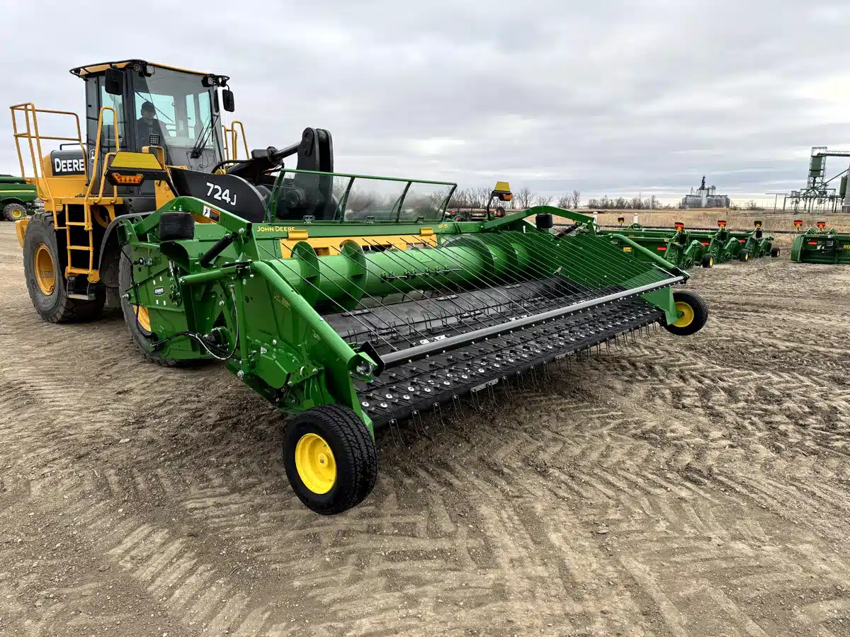 Gallery image 2 for 2025 John Deere BP 15 Header - Pickup