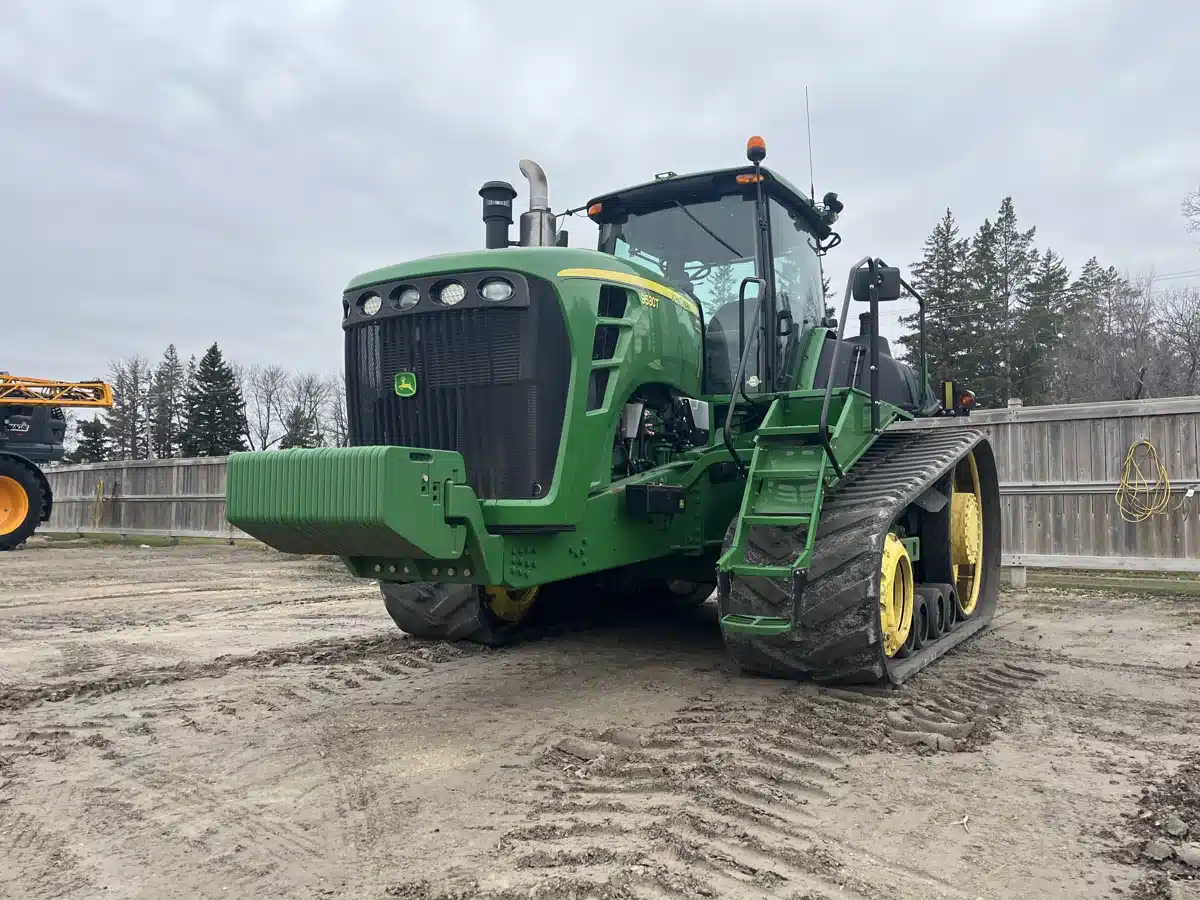 Gallery image 1 for Used 2009 John Deere 9530T Tractor