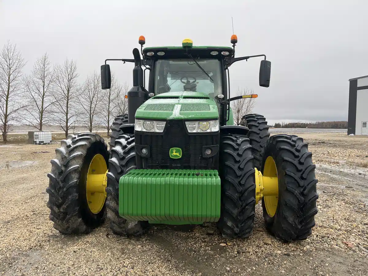 Gallery image 2 for 2020 John Deere 8370R Tractor
