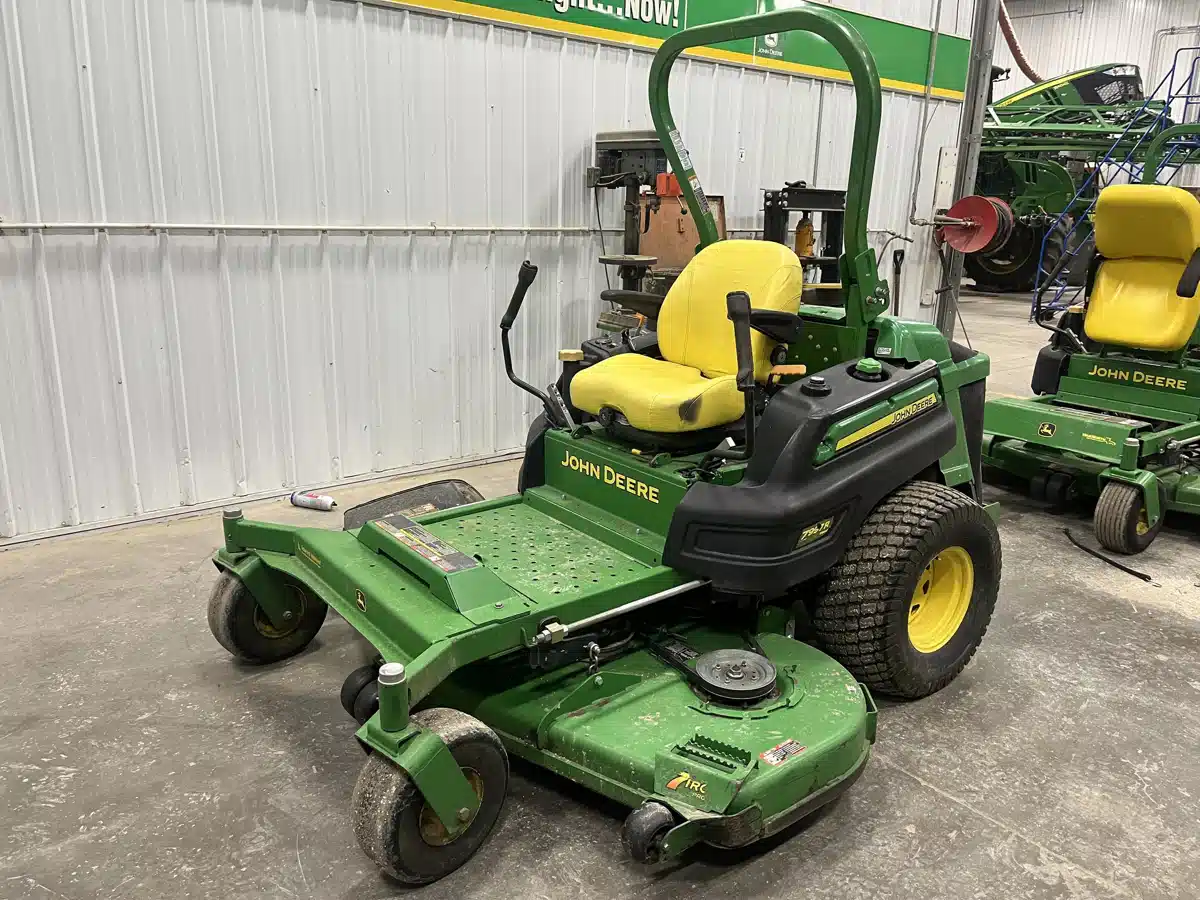 Gallery image 1 for 2015 John Deere Z997R Mower - Zero Turn