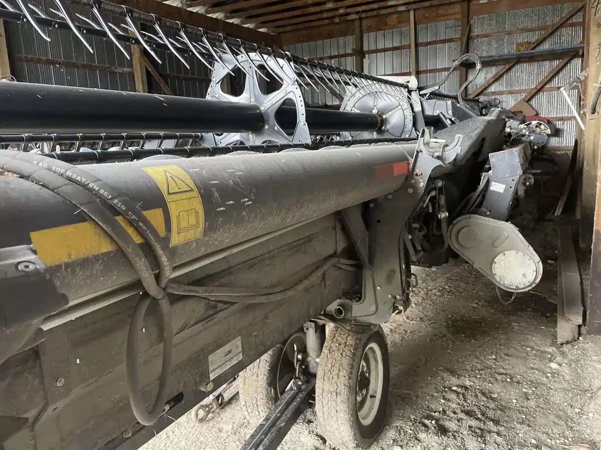 Gallery image 2 for 2012 Case IH 2162 Header - Draper