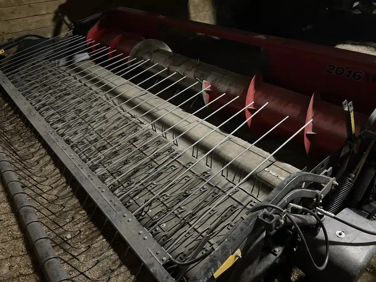 Used 2008 Case IH 2016 Header - Pickup