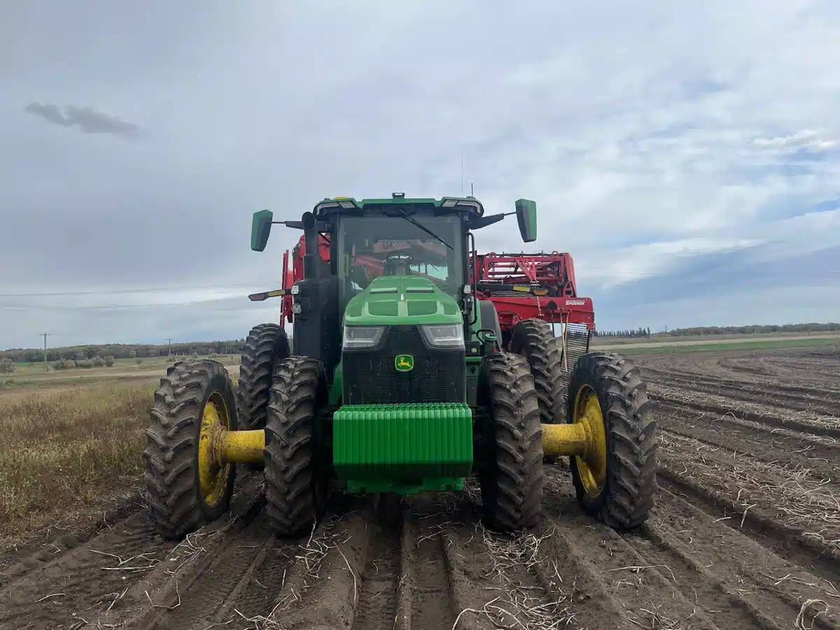 Used 2023 John Deere 8R 370 Tractor