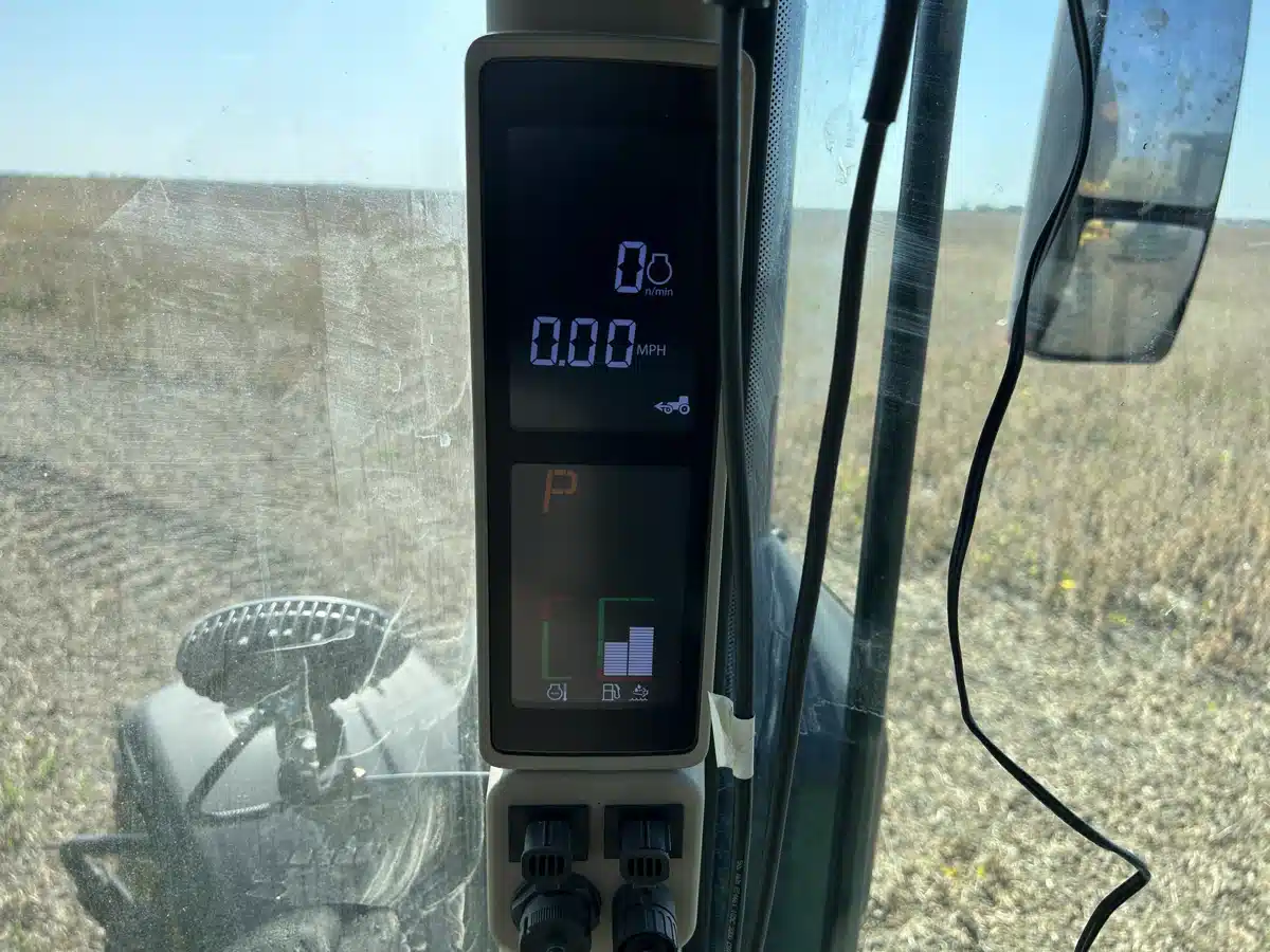 Gallery image 2 for 2017 John Deere 7310R Tractor