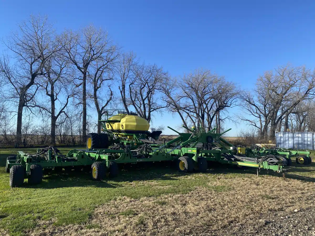 2014 John Deere 1890 Air Drill